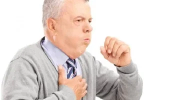 مشروبات طبيعية تقلل السعال المستمر في البرد وتعزز طرد البلغم بكفاءة 1